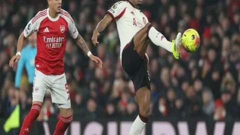 36岁浙江中场名将李提香自由身加盟辽宁铁人，空降足坛焦点！