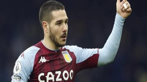 曼城逆袭阿斯顿维拉，B席高空斩、迪亚斯世界波惊艳第14轮对决